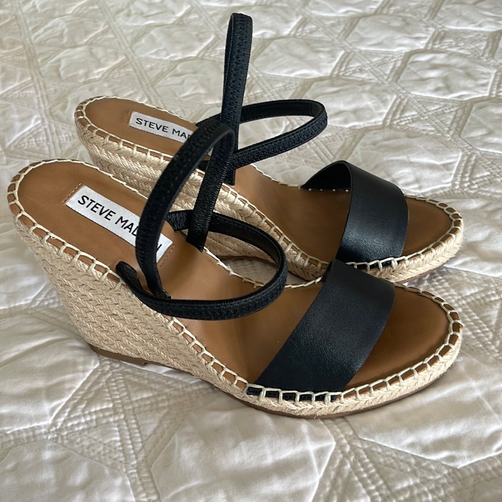 Steve Madden wedge